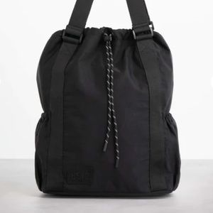 Beis  The Sport Tote / Backpack - Black